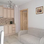 Siesta Apart Ξενοδοχείο με διαμερίσματα İcmeler