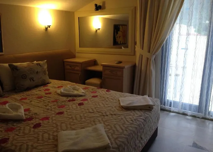 Ξενοδοχείο με διαμερίσματα Siesta Apart İcmeler