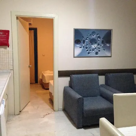 Ξενοδοχείο με διαμερίσματα Siesta Apart İcmeler